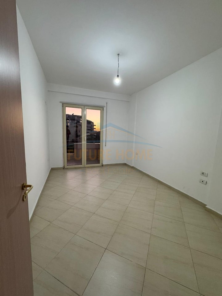 For sale, 1+1 Apartment, Fresku, Tirana