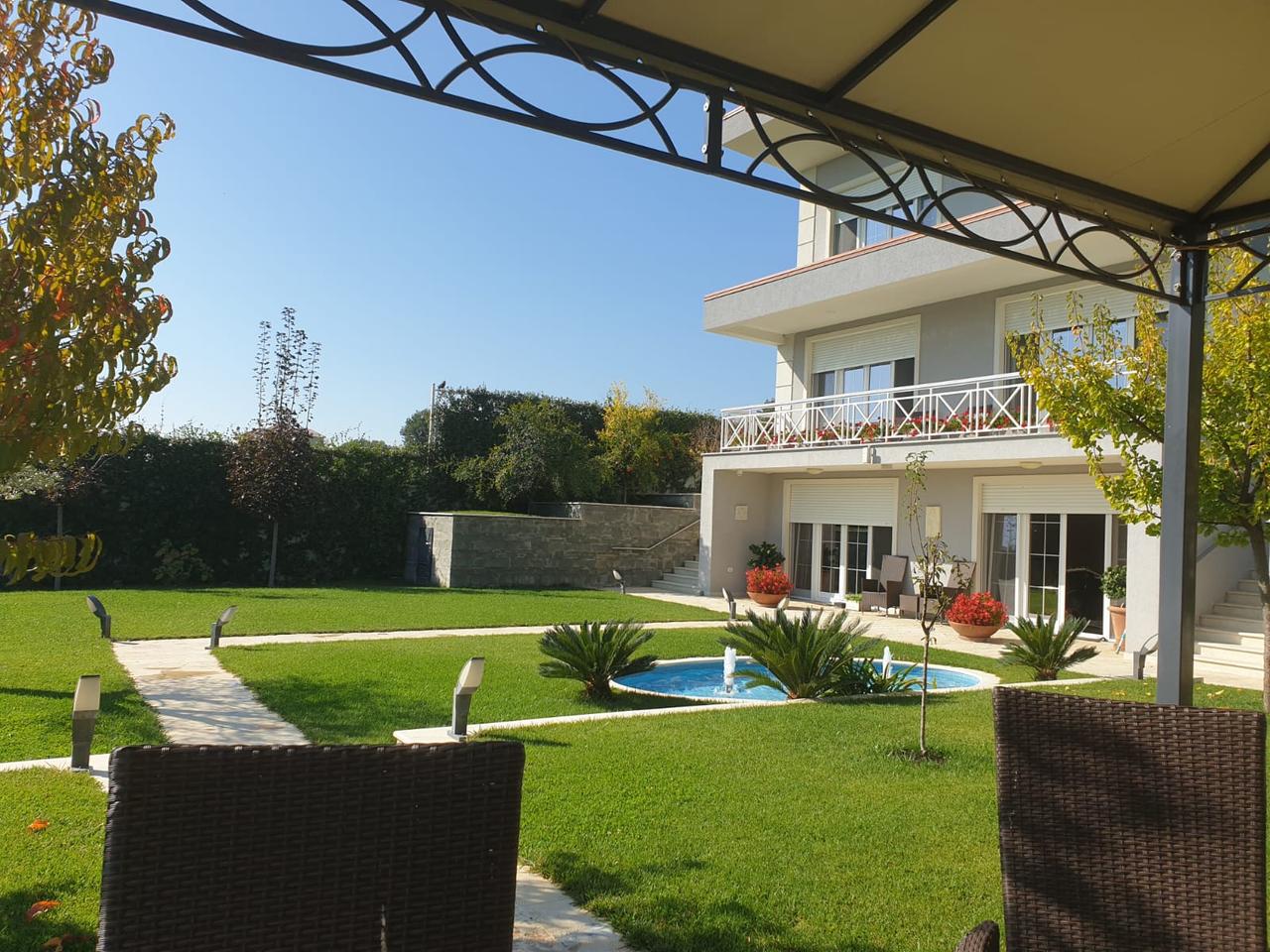 For sale, 3-Storey Villa, Lunder, Tirana.