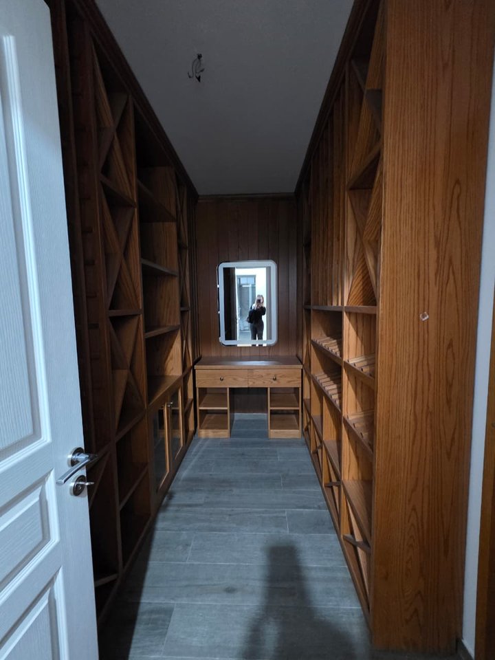 For sale, 3-Storey Villa, Lunder, Tirana.