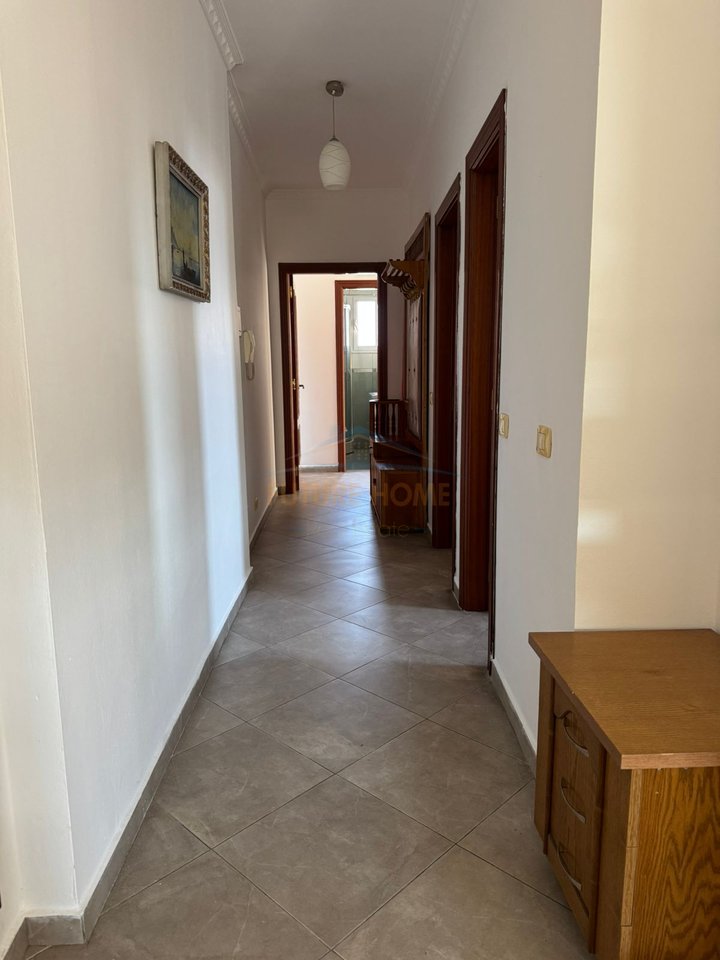 Qira, Apartament 2+1, Rruga e Kavajës, Tiranë