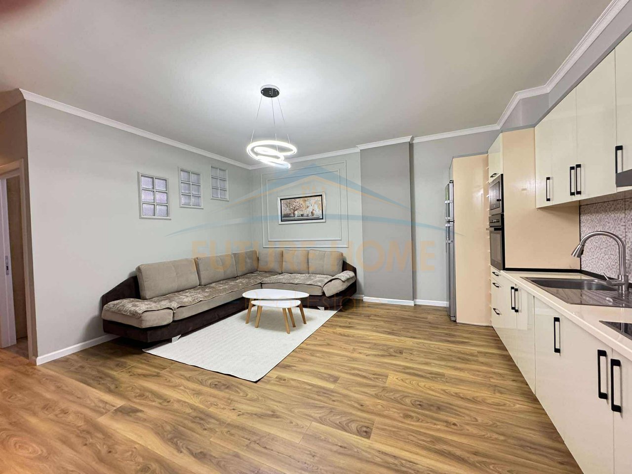 Shitet , Apartament 2+1  Rruga Besim Alla, Tiranë