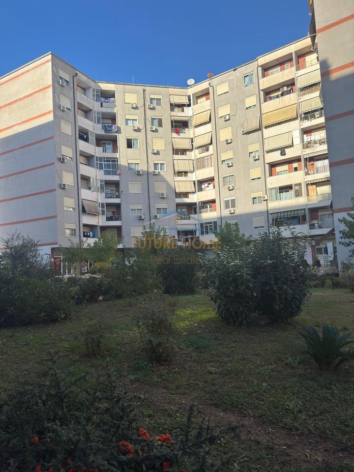 In vendita, Locale Commerciale, Unaza e Re, Tirana