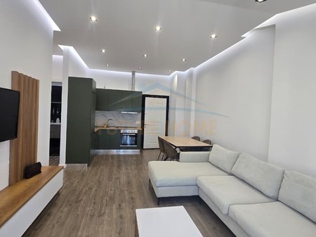 Qera,Apartament 2+1, Rruga Thesarit,Fresku,Tirana.