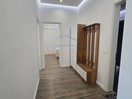 Qera,Apartament 2+1, Rruga Thesarit,Fresku,Tirana.