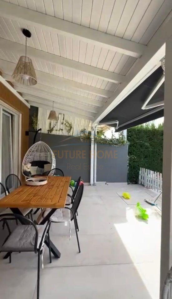 Shitet Super Vile , Gjiri Lalezit, Kompleksi Lura 3, Durres