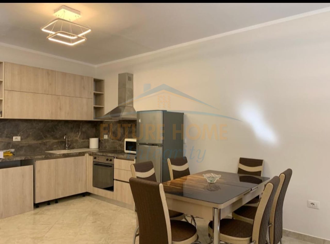 For rent, 2+1 Apartment, Zogu I Boulevard, Tirana.