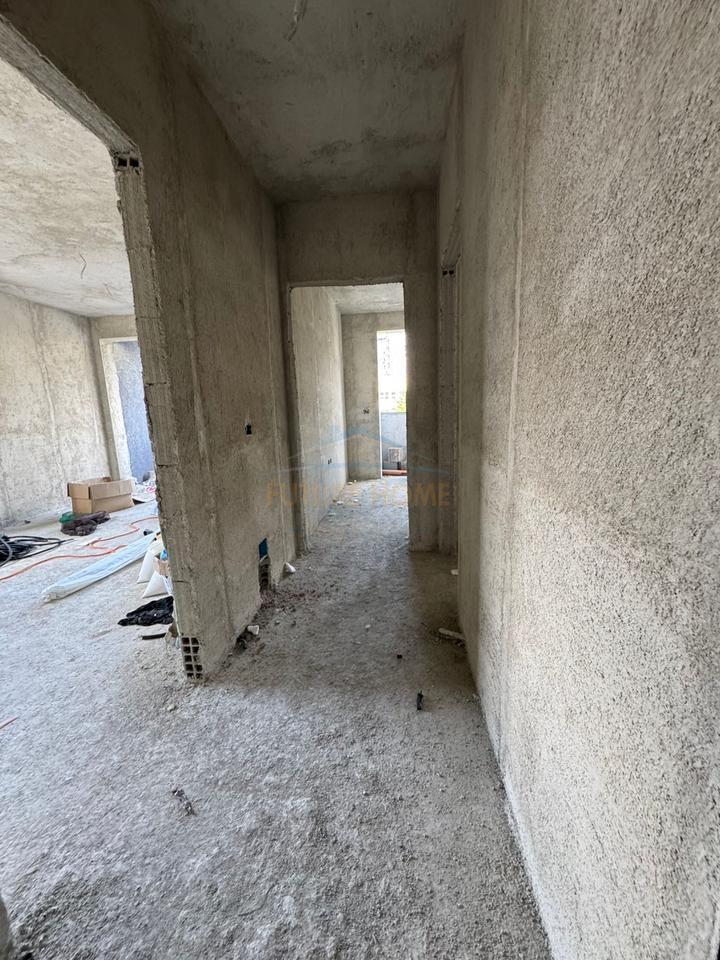 For sale, Apartment 2+1+2, Aviation Field, Tirana.