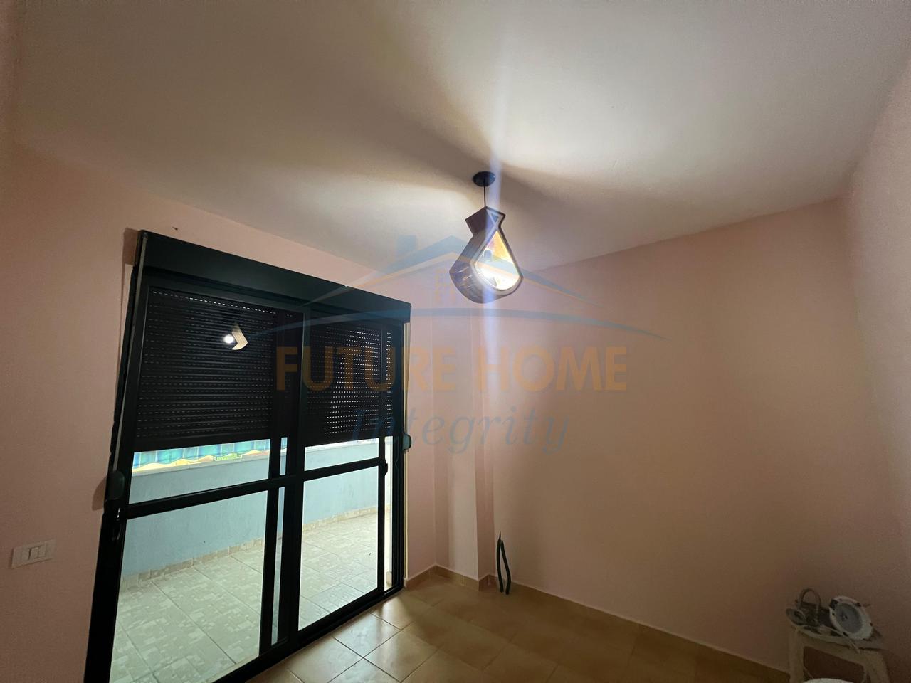 Qera, Apartament 3+1+2, Rruga Vllazën Huta, Tiranë.