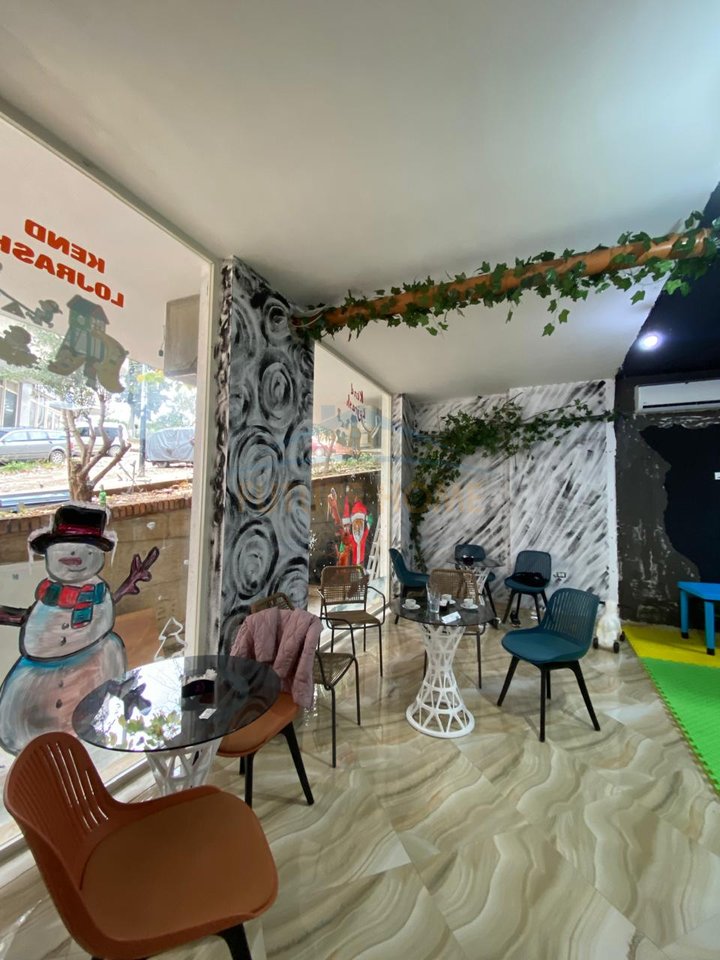 In vendita, Bar Lounge, Fresh, Tirana.