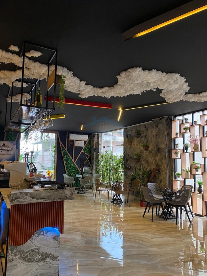 In vendita, Bar Lounge, Fresh, Tirana.