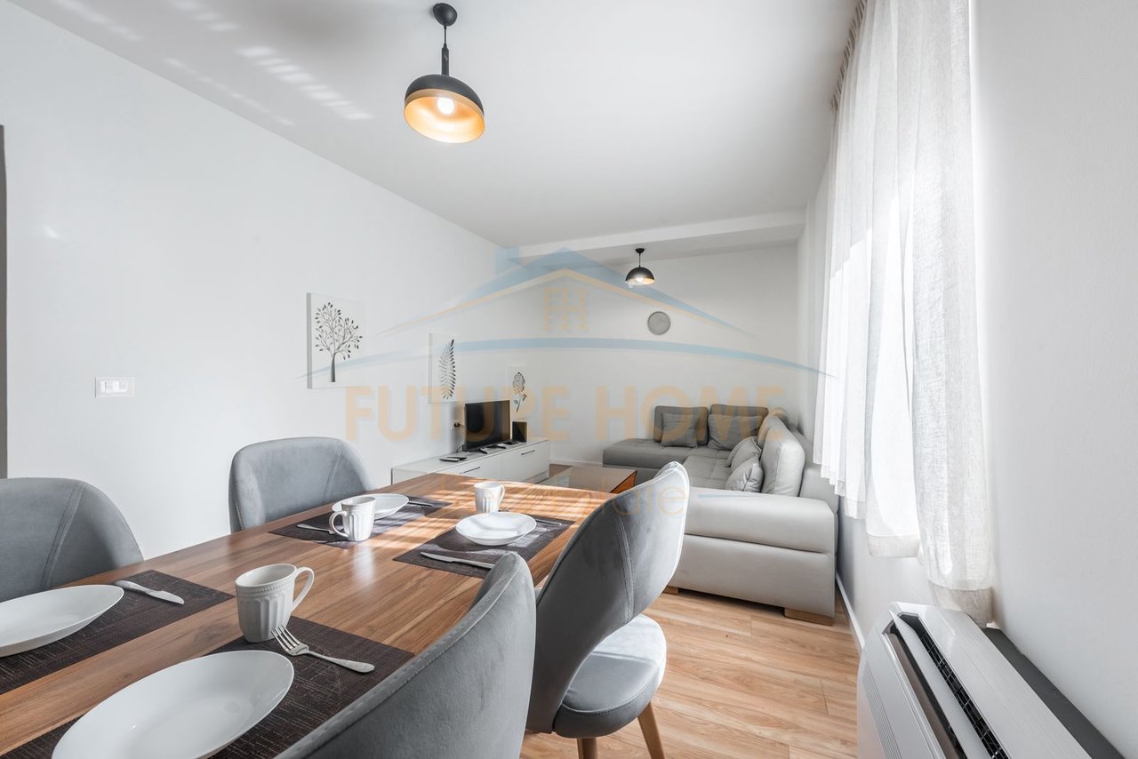 Shitet Apartament 1+1, Rruga Egnatia, Durres