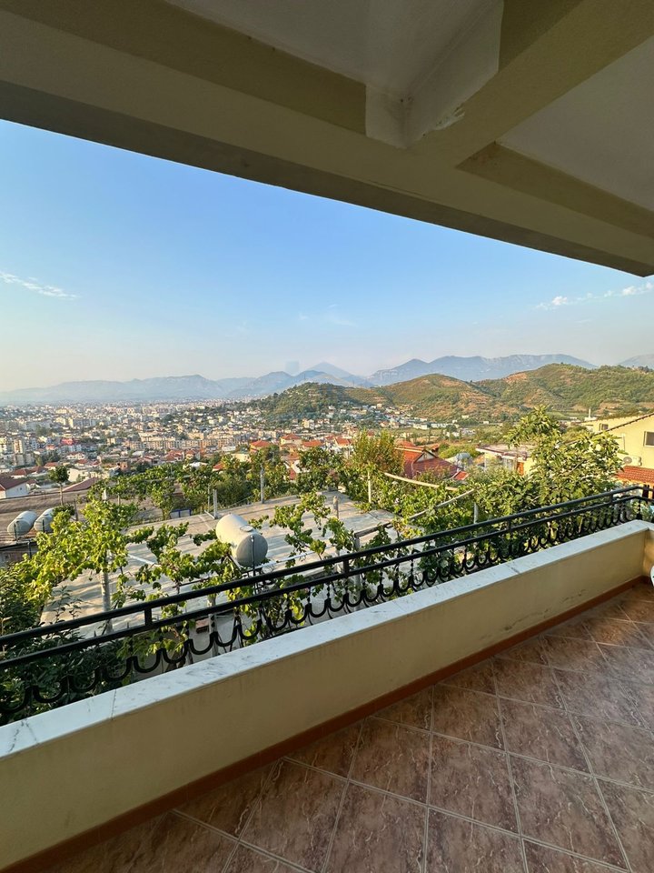 For rent, 2+1 Apartment + Parking Space, Kombinat, Tirana