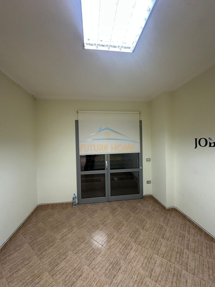 Rent, Apartment 2+1, Zogu i Zi, Tirana.