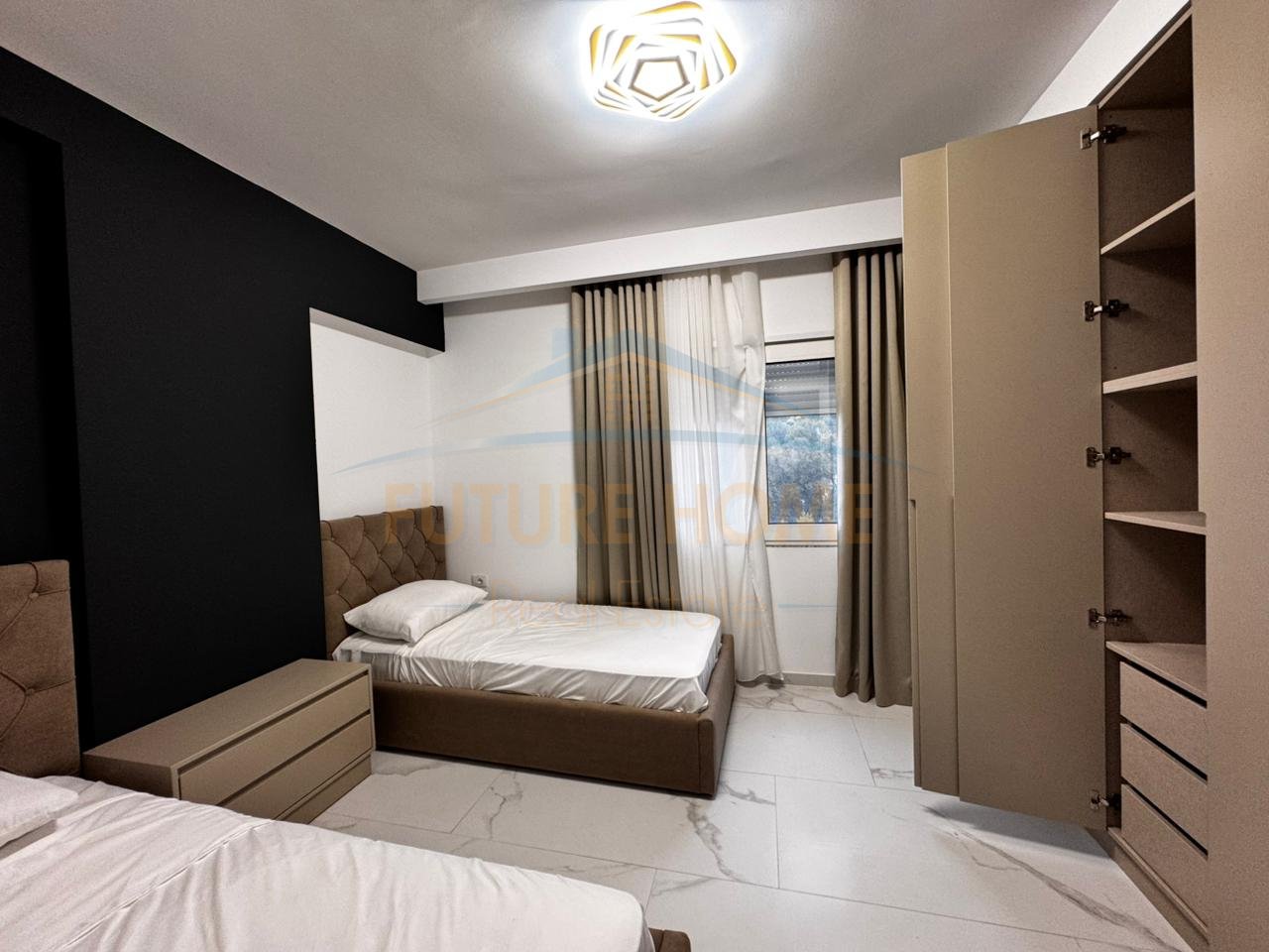 Qera, Apartament 3+1+3+2Ballkone, Vollga, Durres.