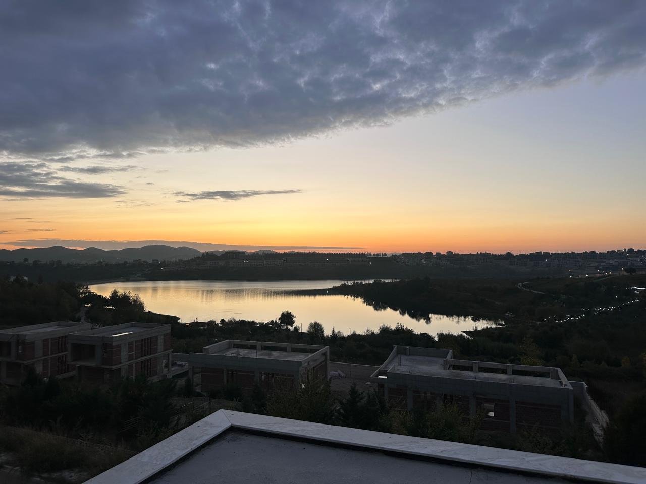 Shitet Vilë, Farkë