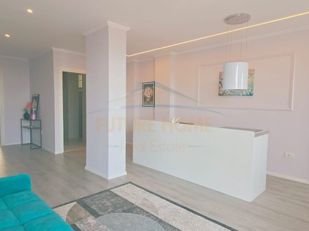 Shitet, Apartament 1+1,Prane UKD, Durres