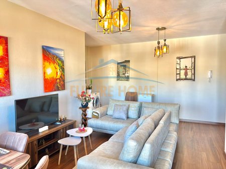 Shitet, Apartament 1+1, Golem.