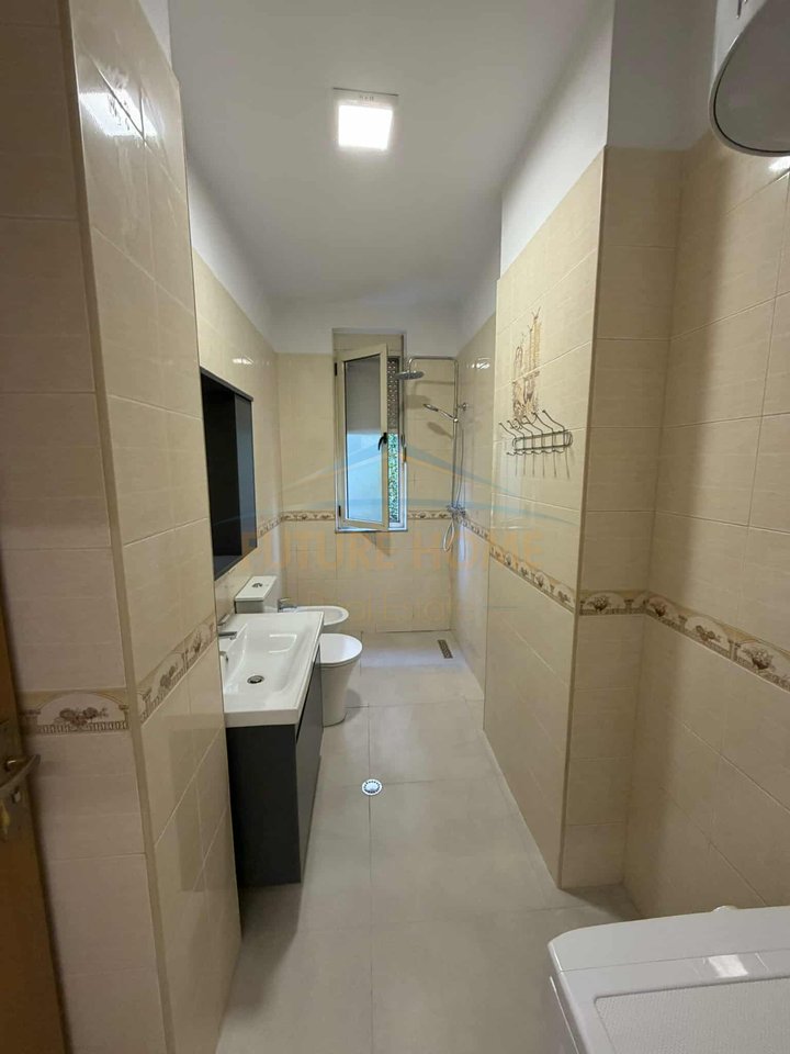 Appartamento 2+1+2 in vendita, Vila L, Tirana