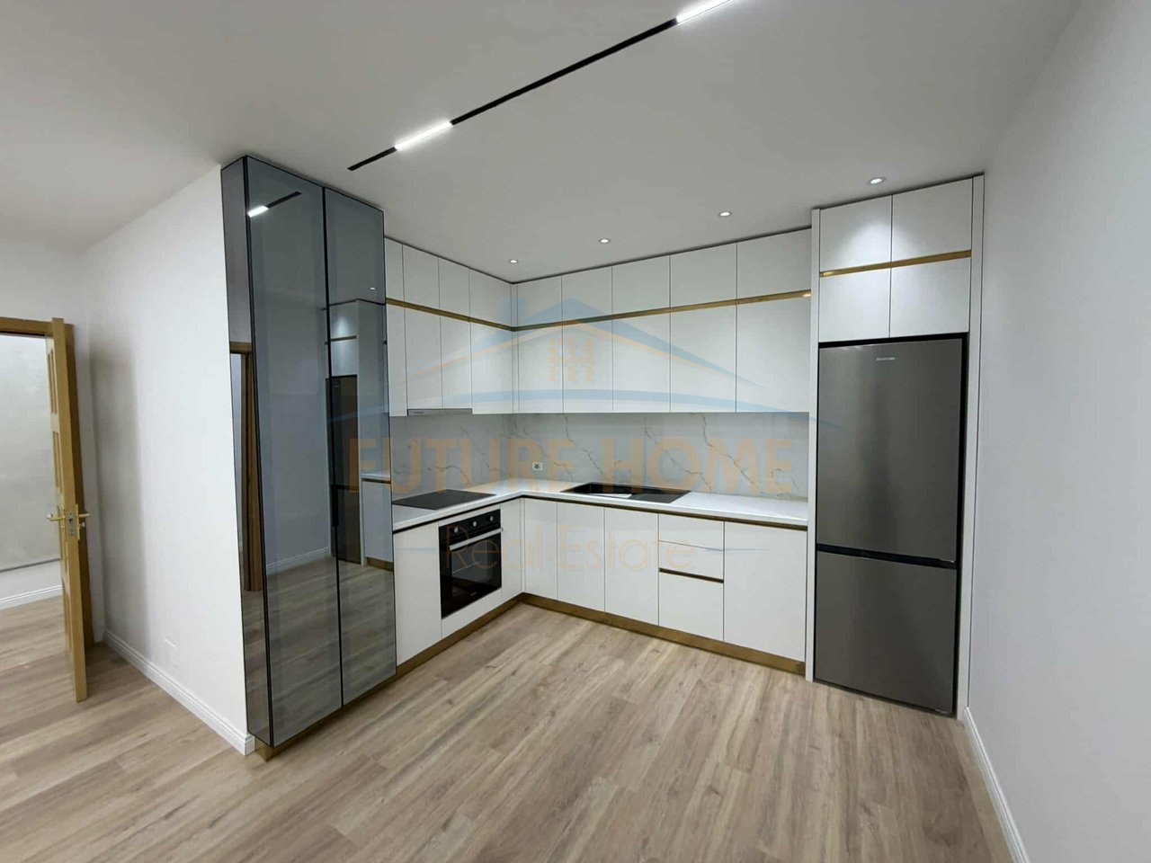 Appartamento 2+1+2 in vendita, Vila L, Tirana