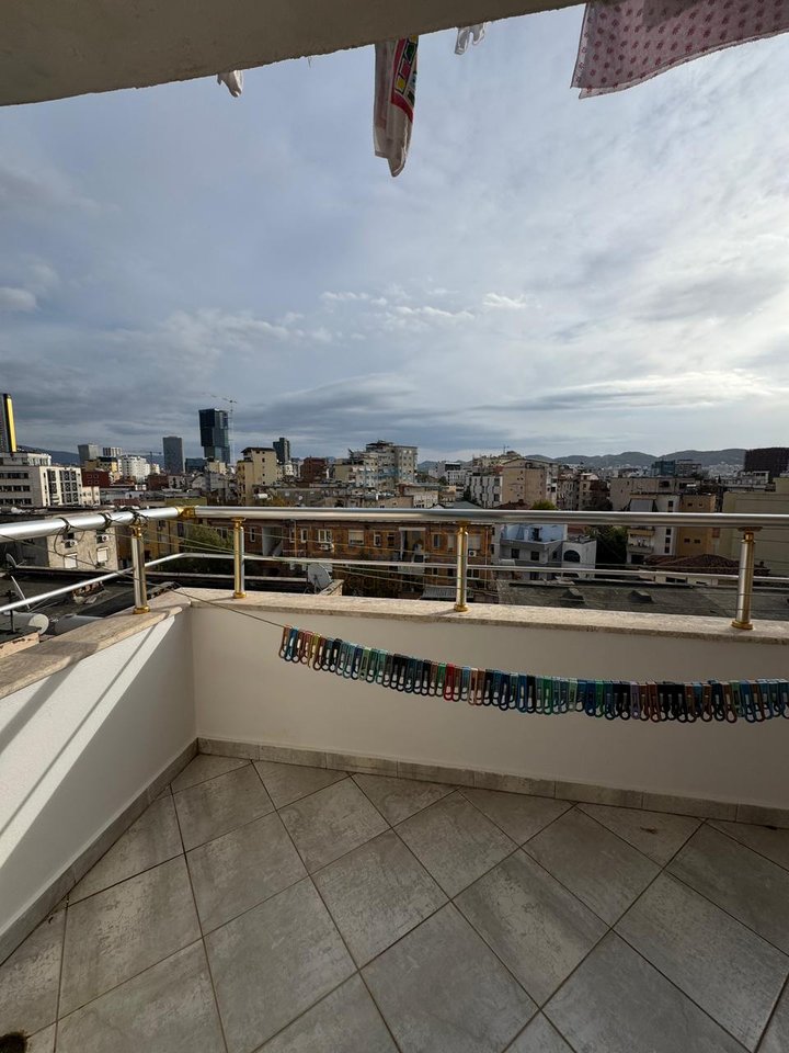 Rent, Apartment 1+1, Mine Peza Street, Tirana.