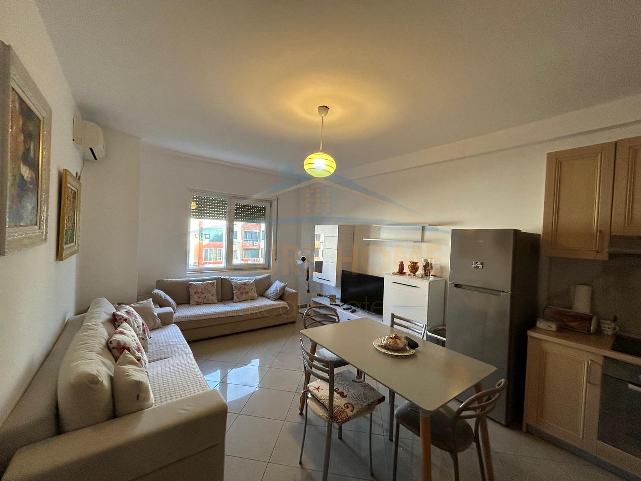 Shitet, Apartament 1+1, Golem, Durrës