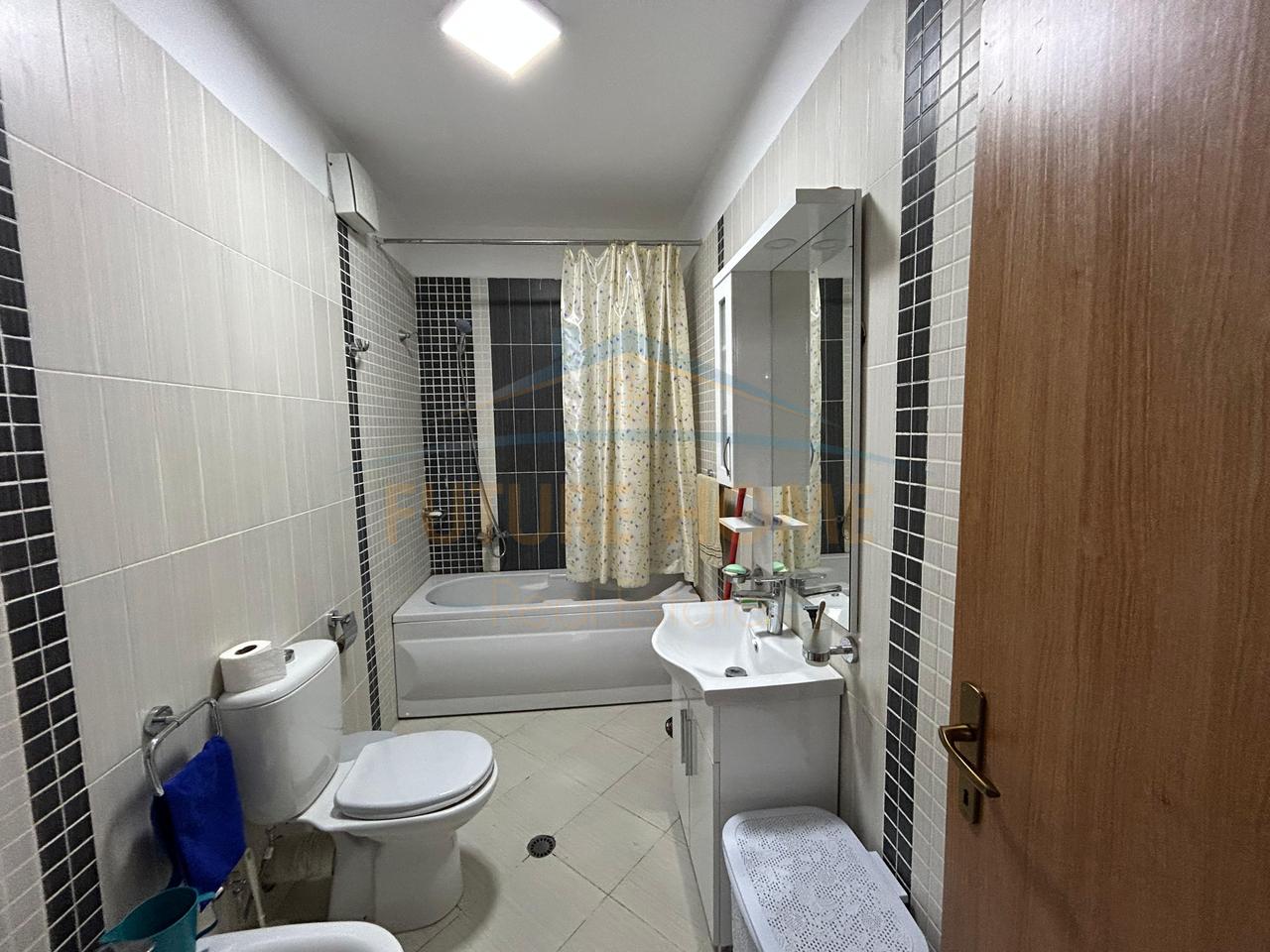 Shitet, Apartament 1+1, Golem, Durrës