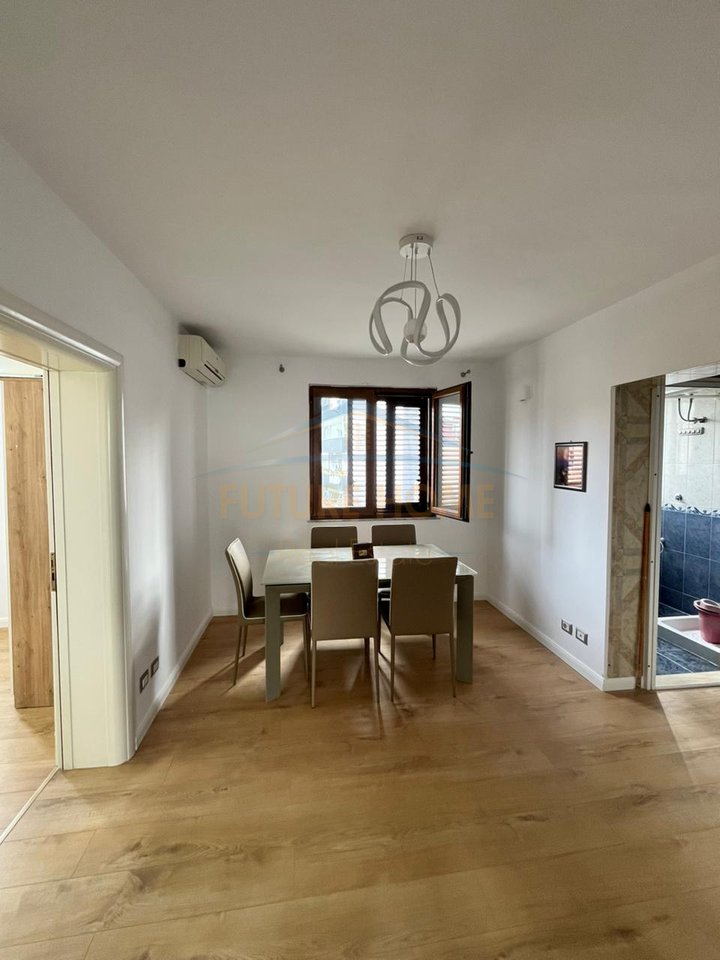 Shitet, Apartament 3+1, Vollga, Durres.