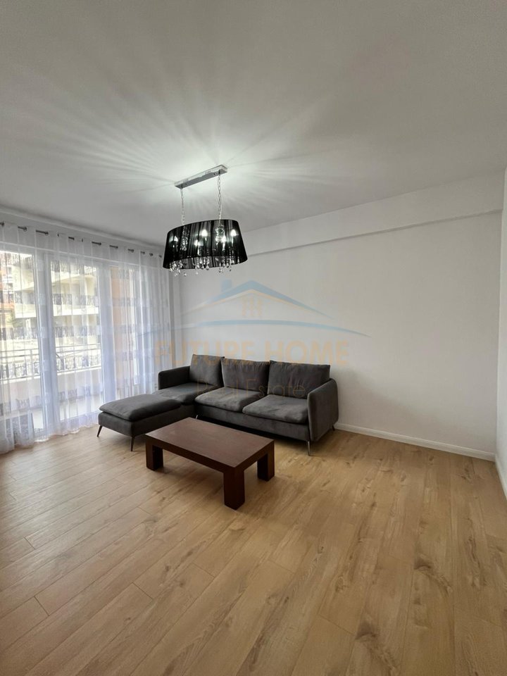 Shitet, Apartament 3+1, Vollga, Durres.