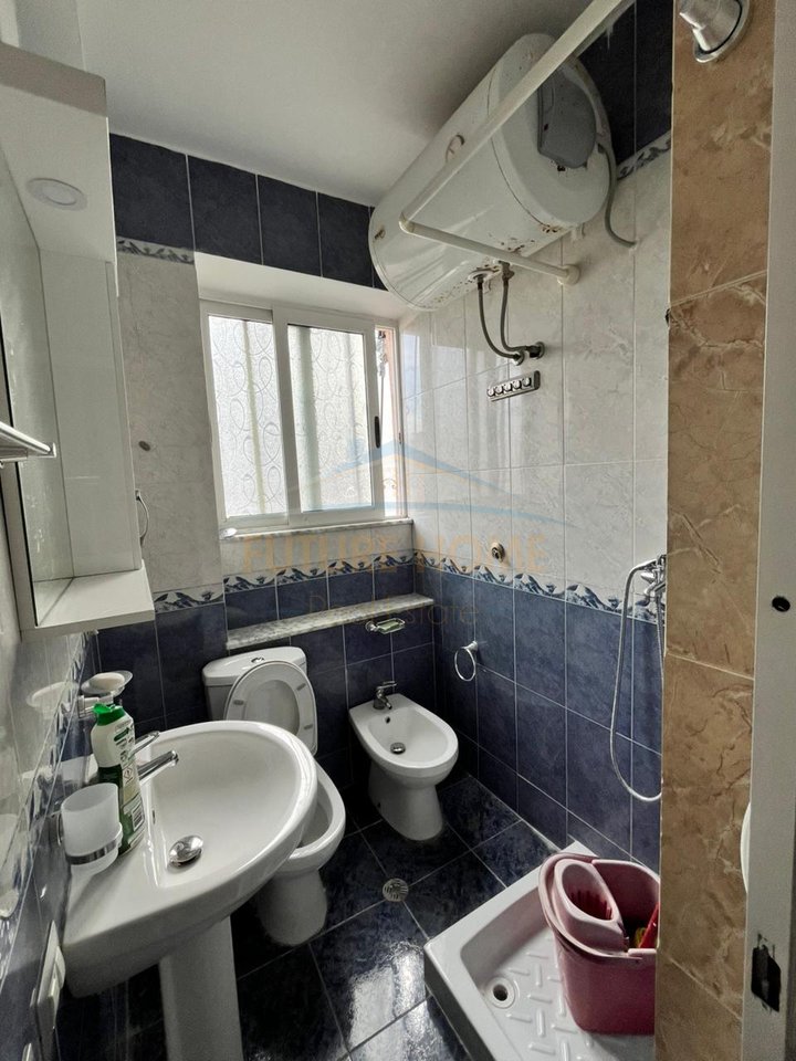 Shitet, Apartament 3+1, Vollga, Durres.
