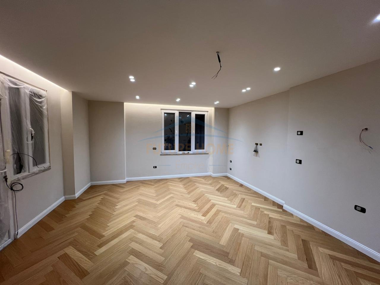 For Sale, Apartment 3+1+2, Former Exhibition, Tirana