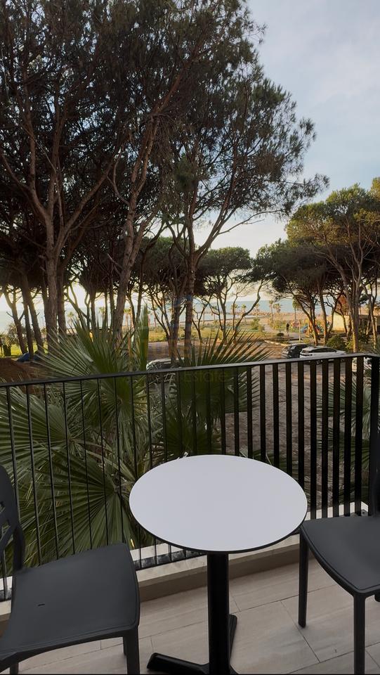 Shitet, Apartament 2+1+Garazhd, Mali i Robit, Golem.