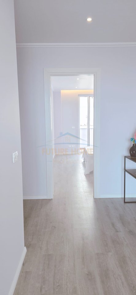 Shitet, Apartament 1+1,Prane UKD, Durres