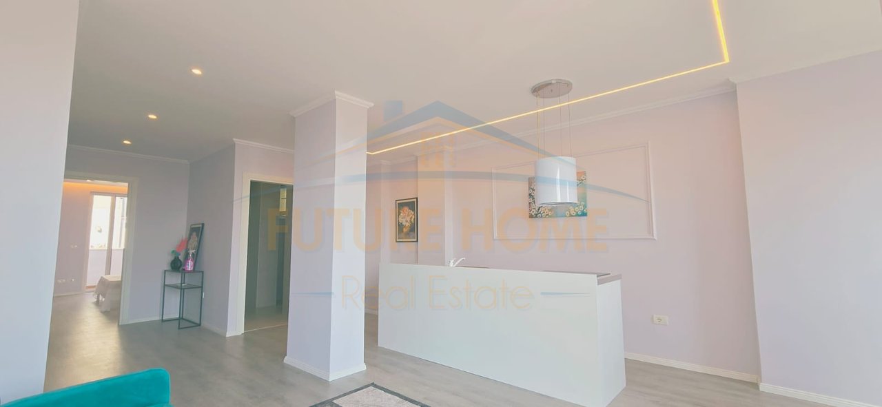 Shitet, Apartament 1+1,Prane UKD, Durres