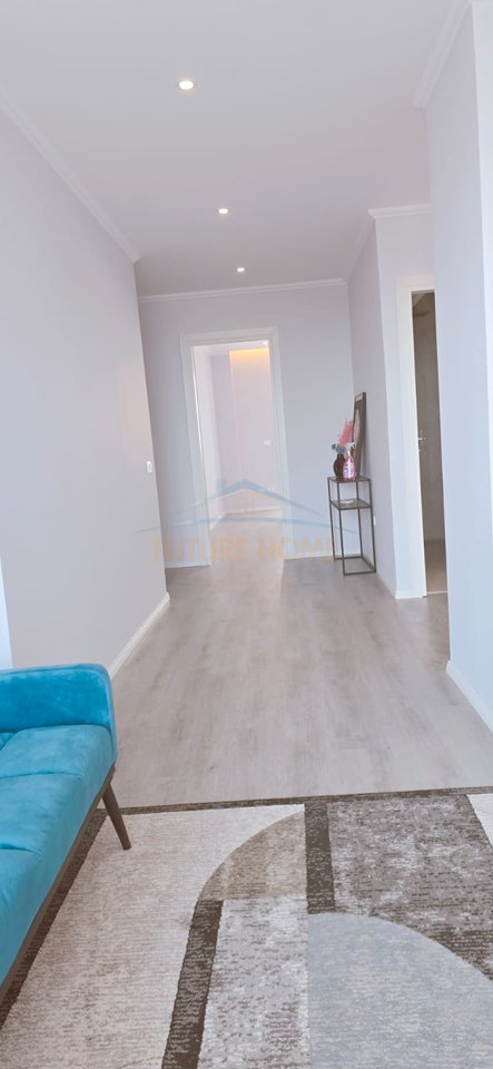 Shitet, Apartament 1+1,Prane UKD, Durres