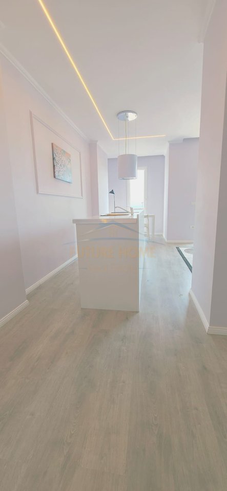 Shitet, Apartament 1+1,Prane UKD, Durres