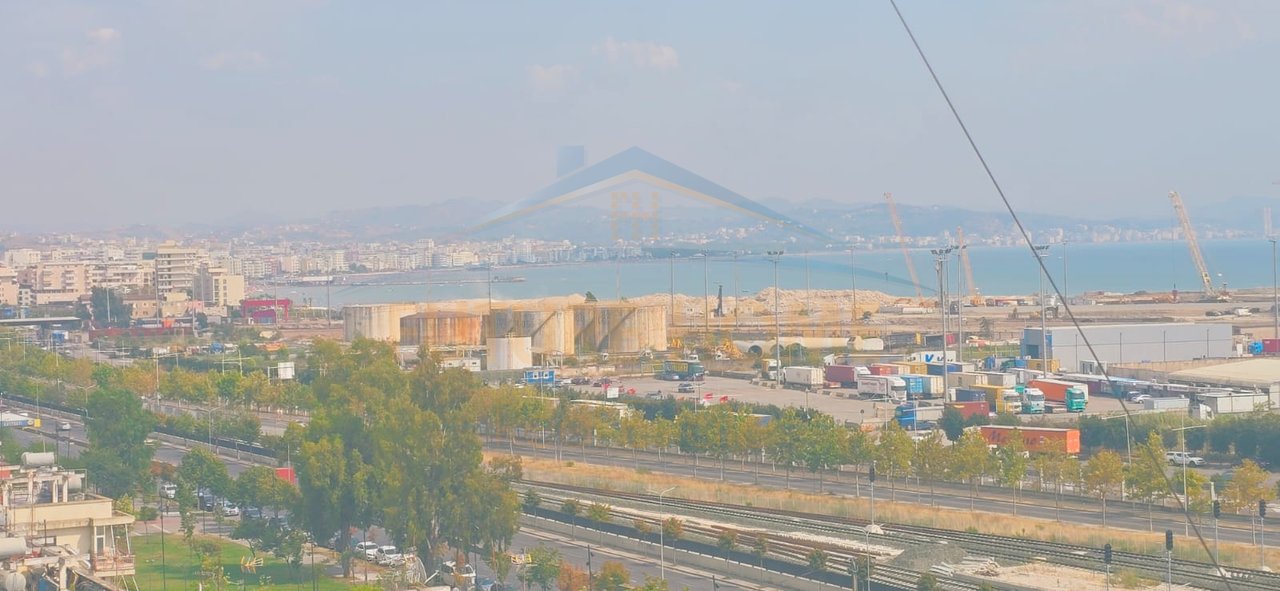 Shitet, Apartament 1+1,Prane UKD, Durres