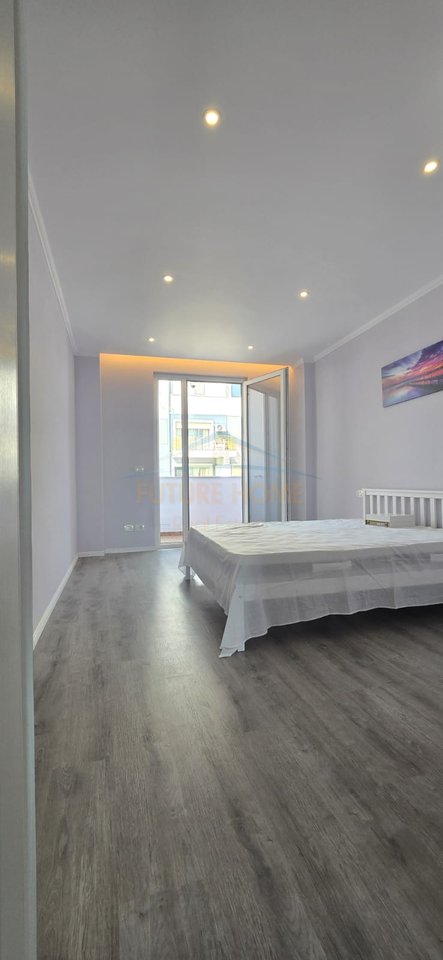 Shitet, Apartament 1+1,Prane UKD, Durres