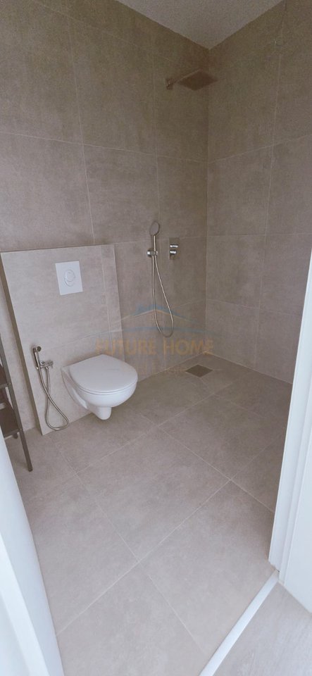 Shitet, Garsoniere ,Prane UKD, Durres