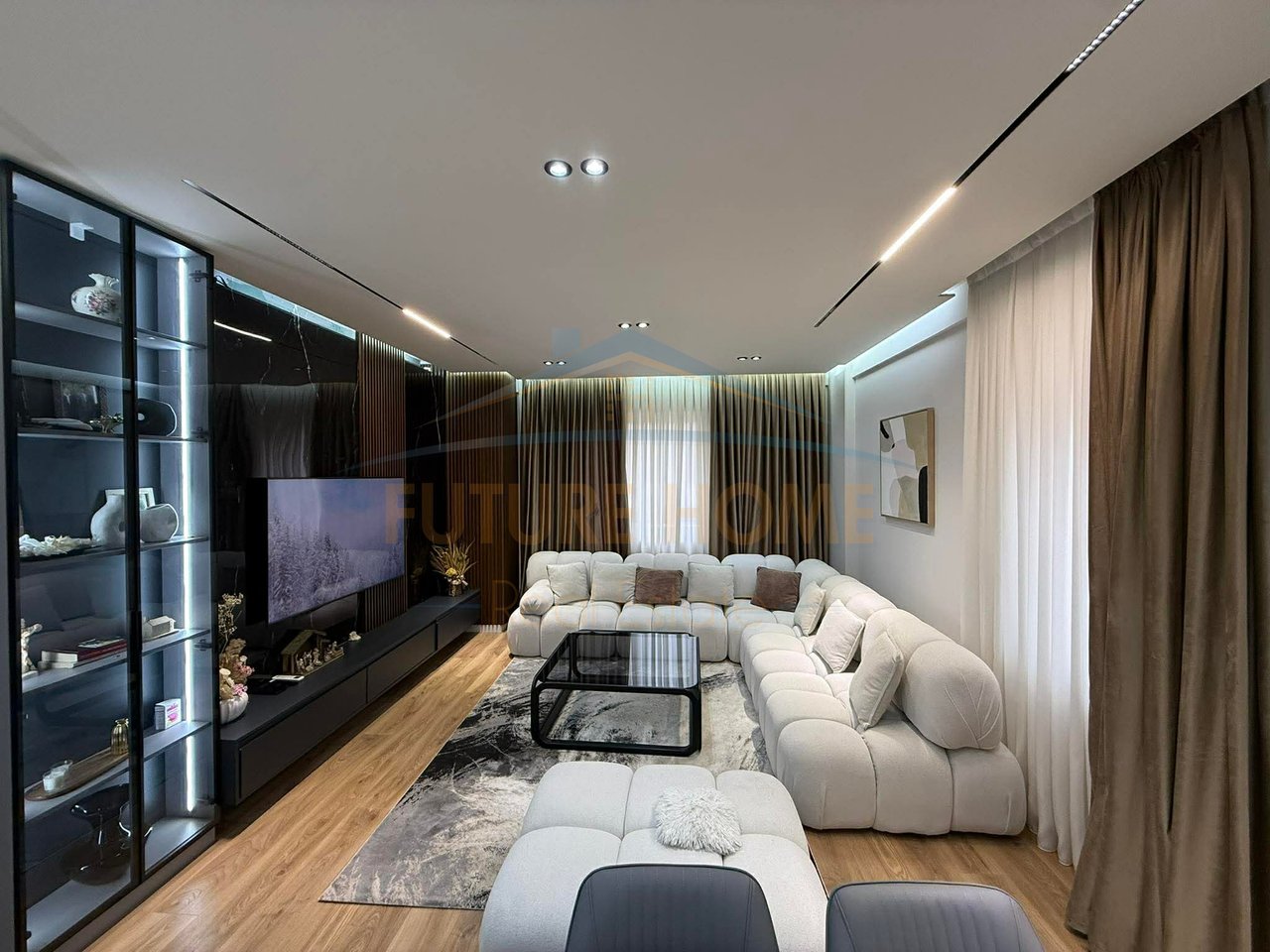 Shitet, Apartament 3+1+2, Kompleksi “Romario”, Unaza e Re , Tirane