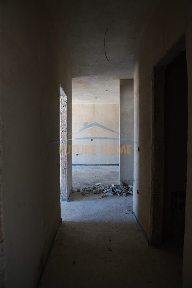 In vendita, Appartamento 2+1+2, White Tower Residence, Komuna e Parisit.