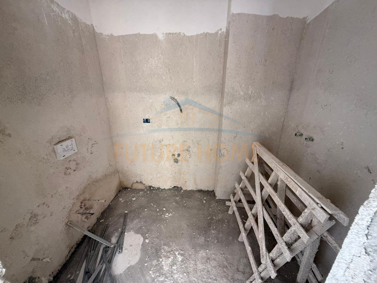 Shitet, Apartament 1+1, Univers City