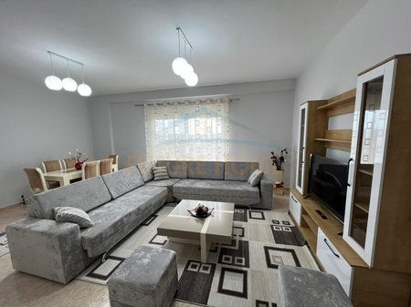 Qera, Apartament 2+1+2+ Depo, Shkoze, Tirane