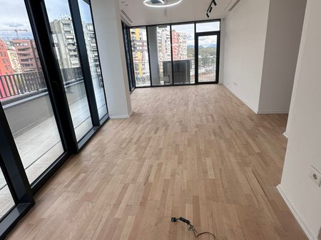 Shitet apartament 2+1+2, Lake View Residence