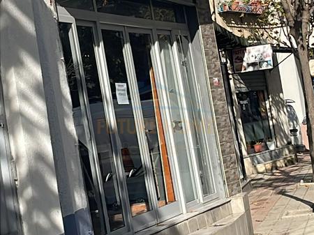 Affitto, Ambiente Commerciale, Vicino a Old Urt, Durazzo