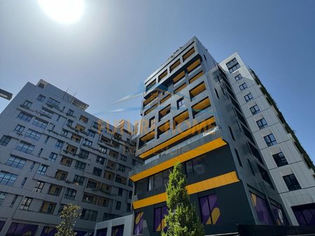 Shitet, Apartament 2+1+2, Rruga e Kavajës, Kompleksi Square 21