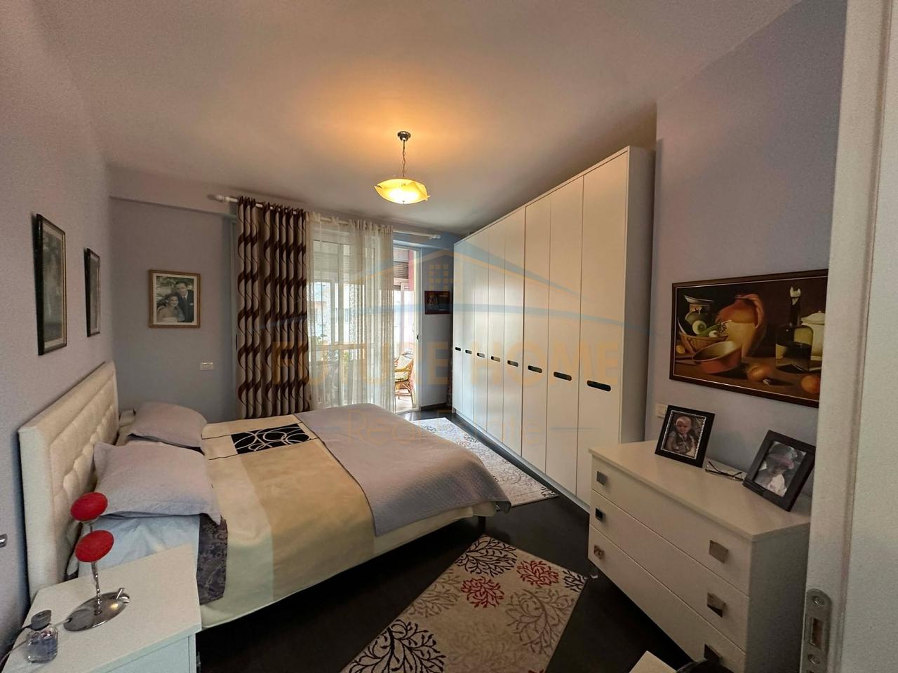 Shitet Apartament 2+1, Astir, Unaza e Re