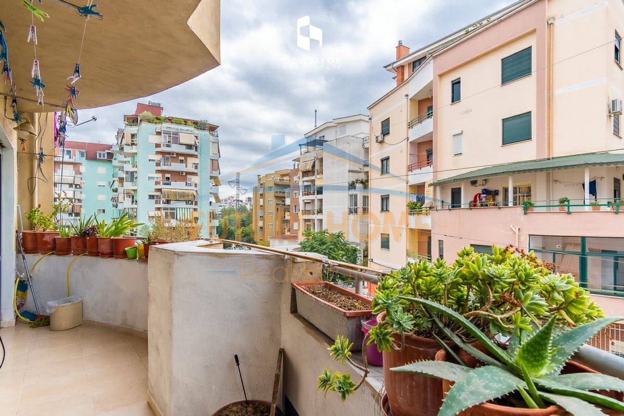 In vendita, Appartamento 2+1+2, Kodra Diellit, Tirana.