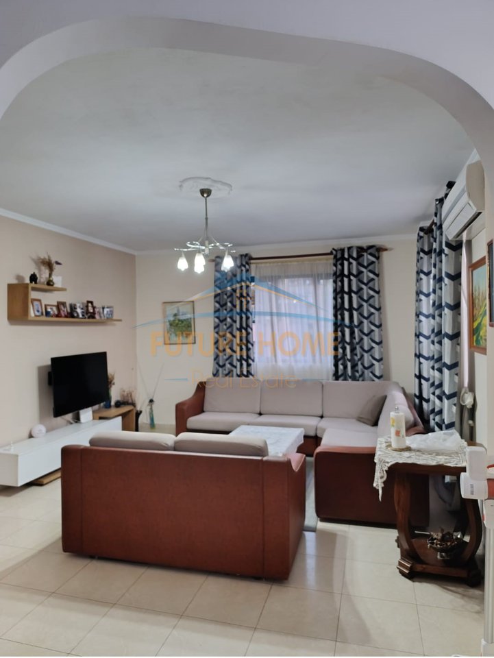 In vendita, Appartamento 2+1+2, Kodra Diellit, Tirana.