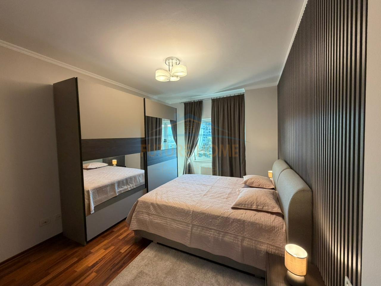 Qira, Appartamento 2+1+2, Galleria ETC, Viale Bajram Curri