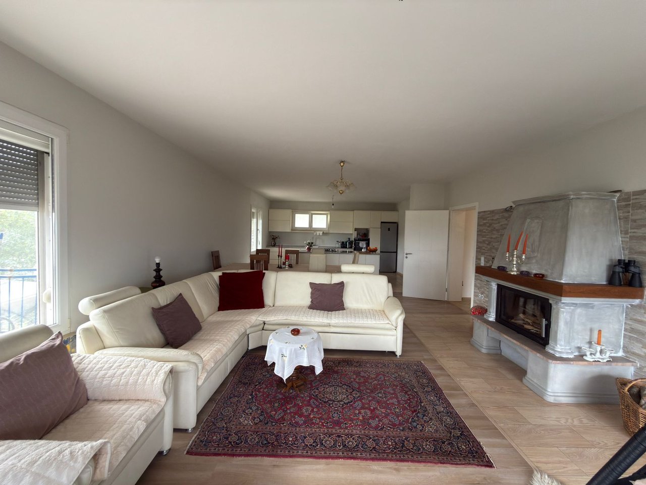 Shitet, Vile 2-Kateshe, Preze, Tirane.